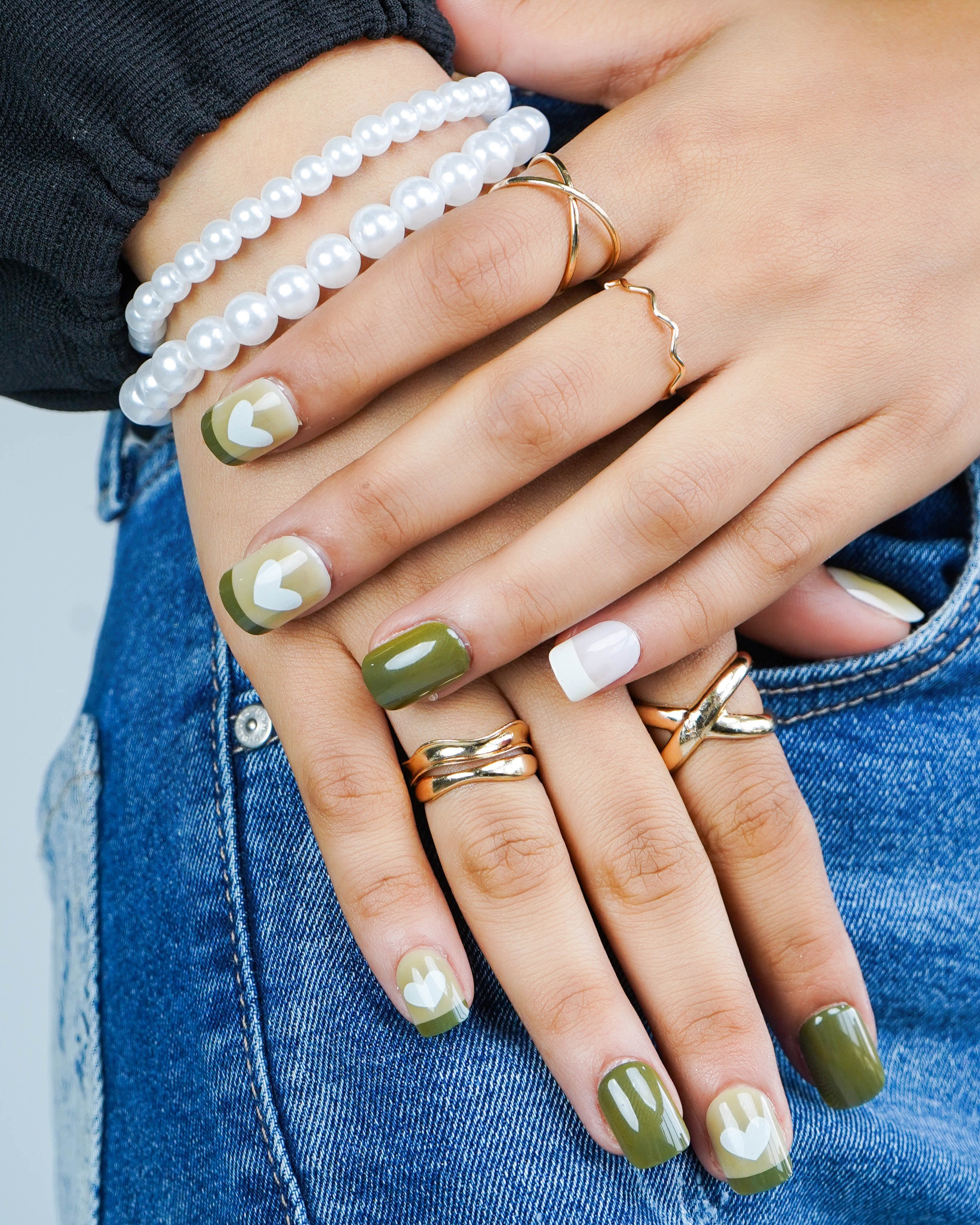 Poison Ivy Press On Nails