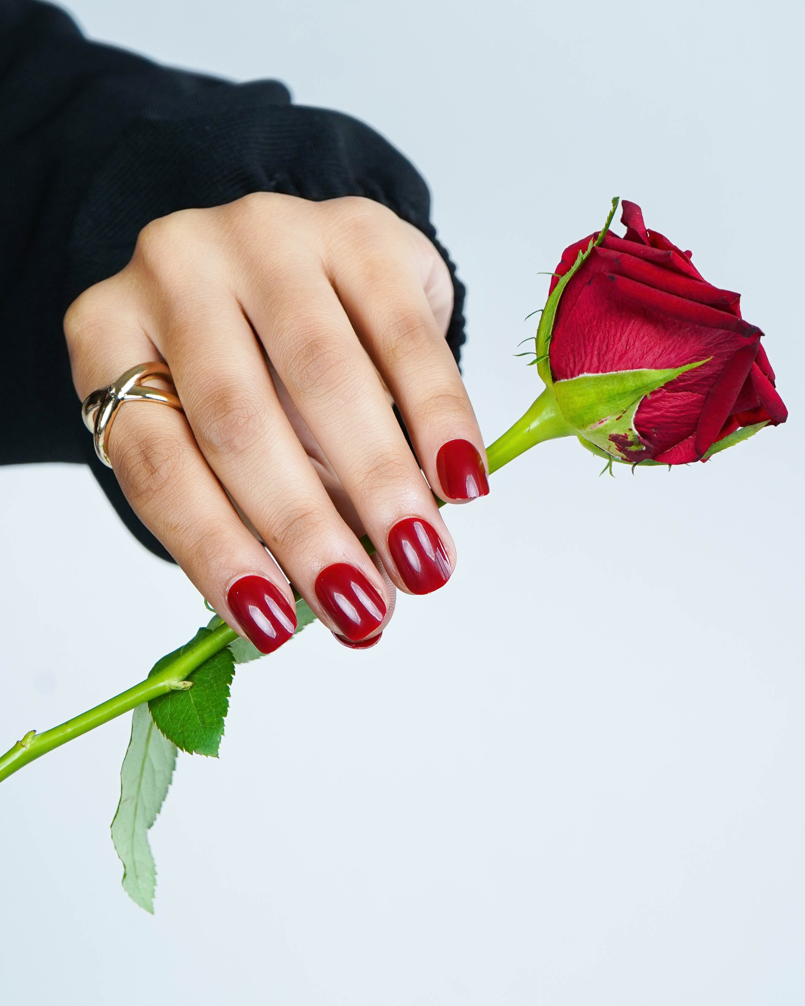 Nude Muse Hot Red Press On Nails