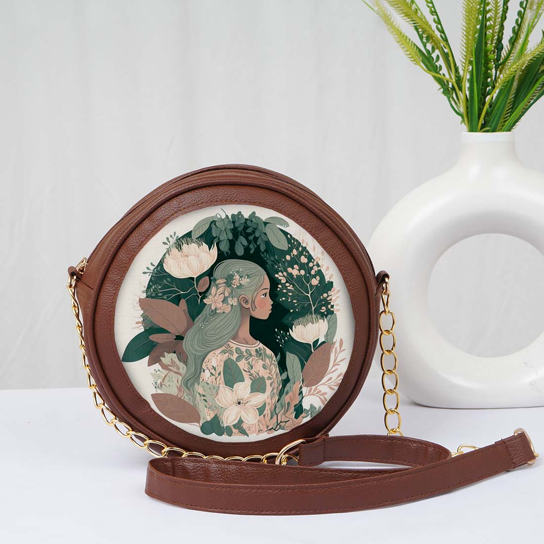 Gleam Muse Personalized Round Sling Bag