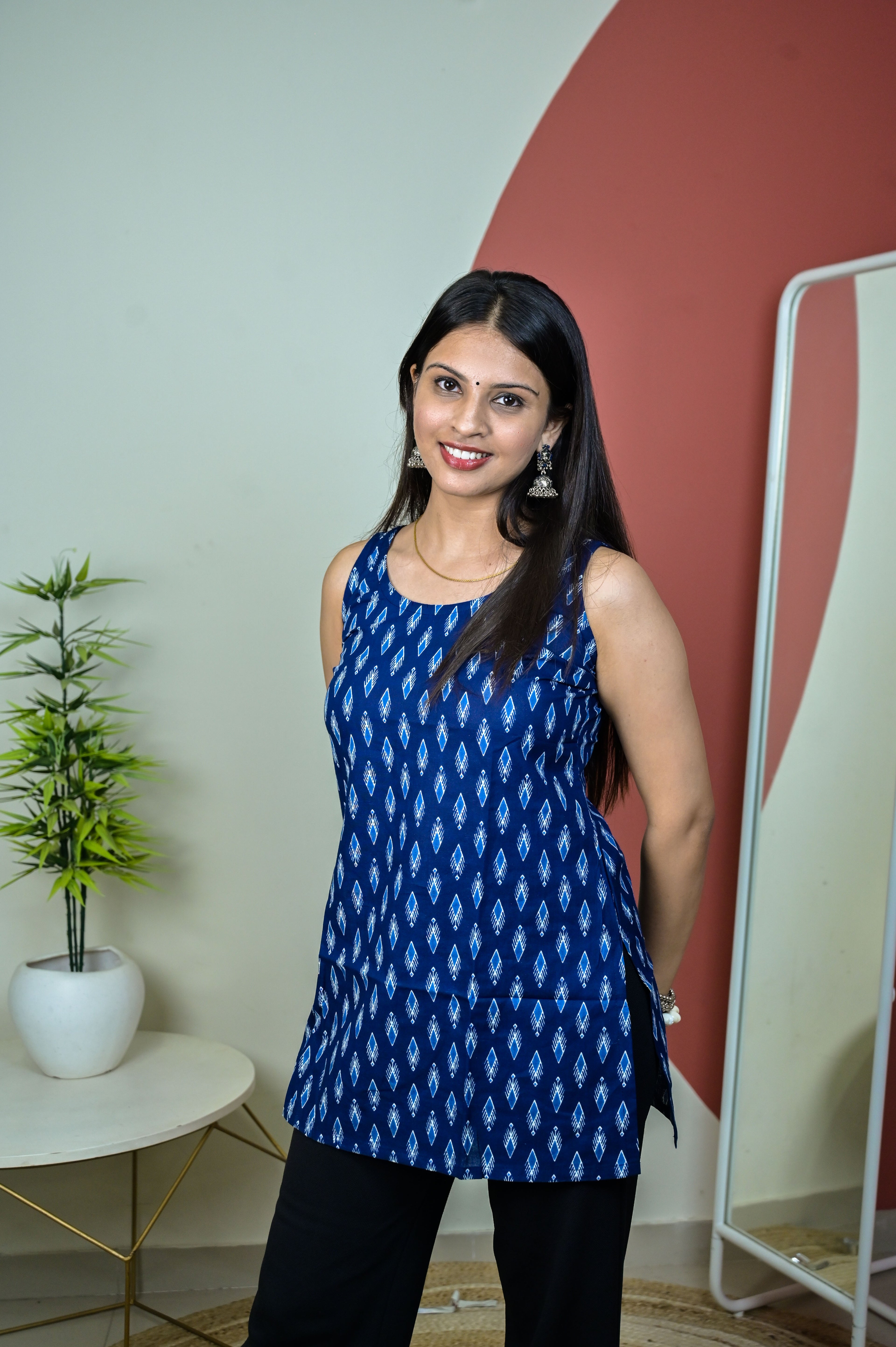 Blue Round Neck Sleeveless Short Kurti