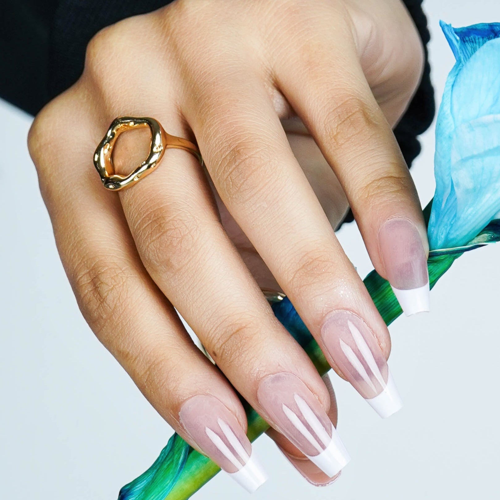 French Affair Coffin Press On Nails