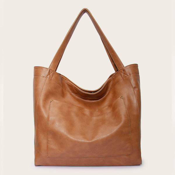 Retro one-shoulder capacious bag