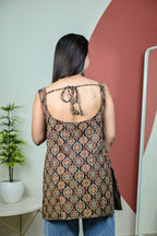 Black Patterned Deep Back Sleeveless Kurti