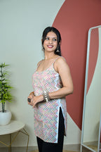 Multicolor Noodle Strap Kurti