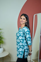 Green 3/4th Sleeve Short Kurti