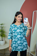 Green 3/4th Sleeve Short Kurti